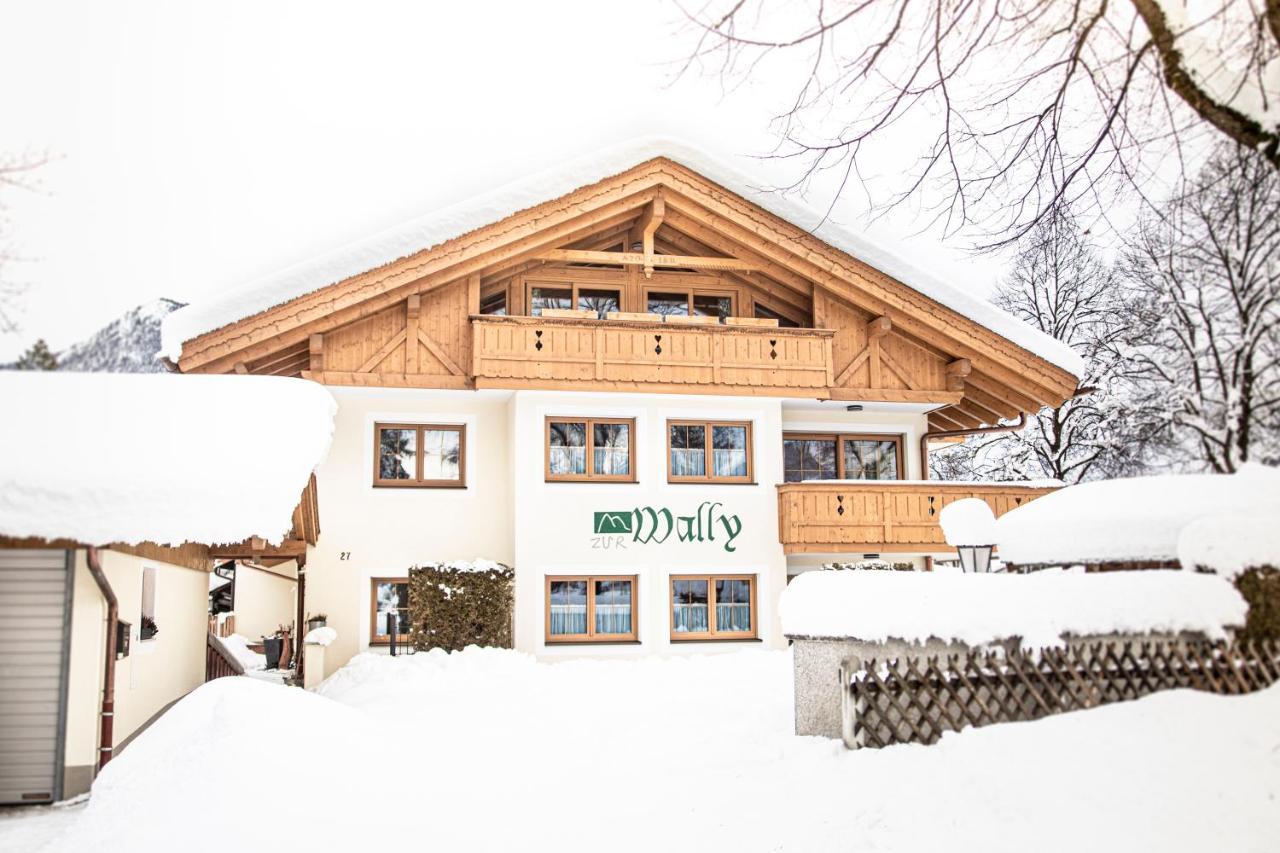 Ferienwohnungen "Zur Wally" Garmisch-Partenkirchen Bagian luar foto